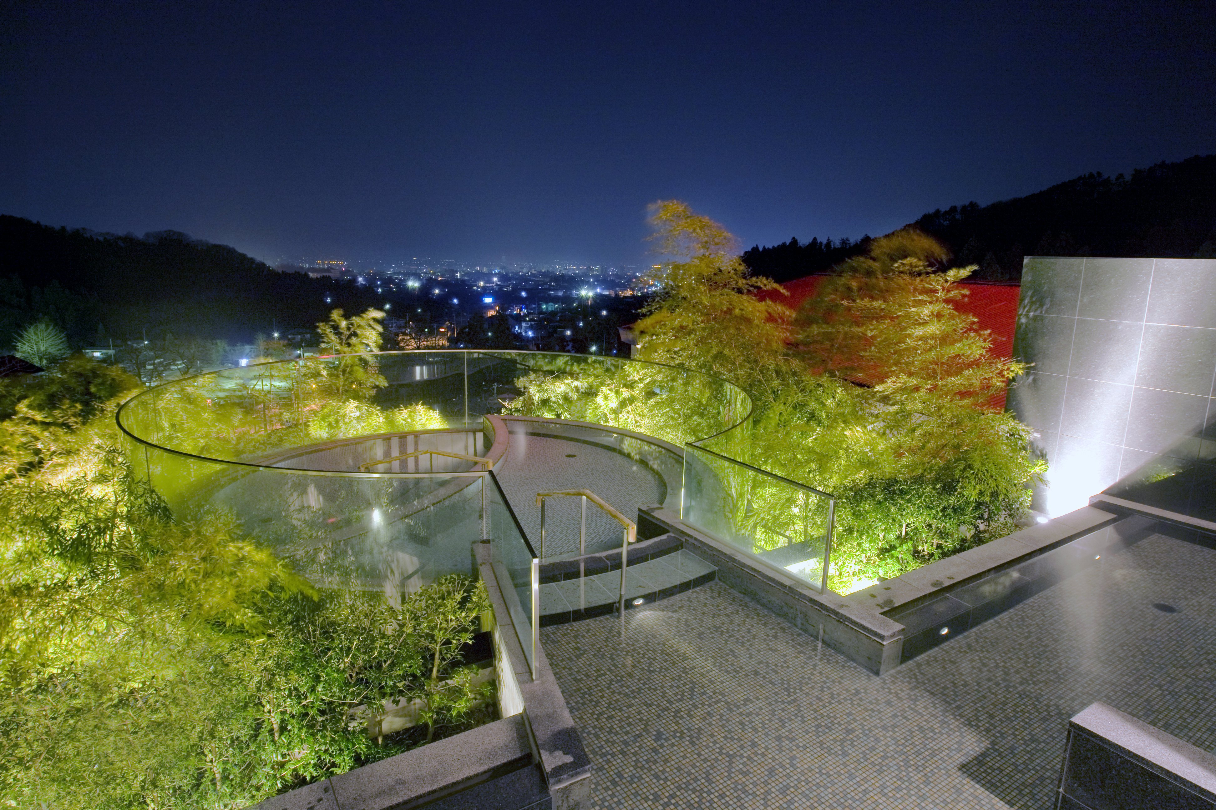 会津・東山温泉 御宿 東鳳