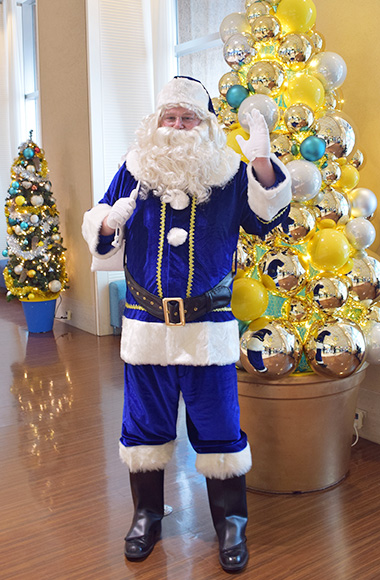 各館2日間限定 大切な方へ サンタクロースがプレゼントをお渡し Go To サンタのお部屋 宿泊プラン の販売開始 公式 Orix Hotels Resorts オリックス ホテルズ リゾーツ