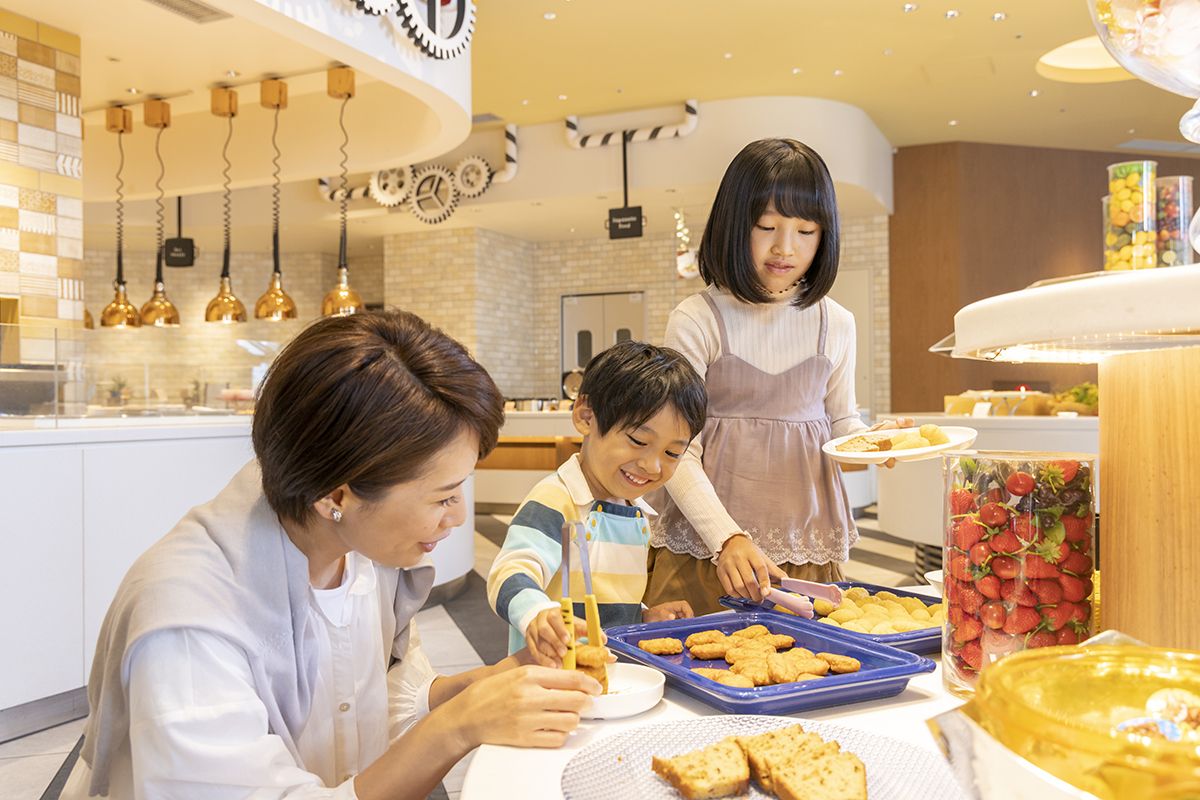 あなたならどっち？家族で楽しむ大阪観光おすすめのホテル。