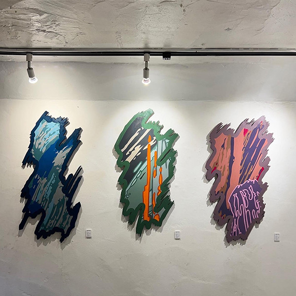 クロスホテル札幌 1フロア全てがアートギャラリーに大変身 北海道に所縁のある9人のアーティストが、9客室を彩る「PLUS ART FAIR 2025」を3日間限定で開催