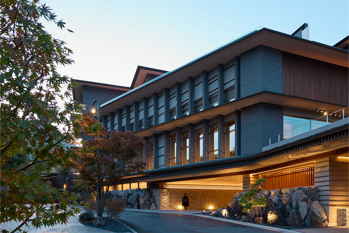 箱根・強羅 佳ら久が贈る春の寄木細工体験 ― 箱根の文化と職人技に触れる2日間