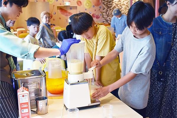 此花区の子育て環境向上に貢献、ホテルを拠点に地域共創の取り組みを推進する「こども食堂」を実施