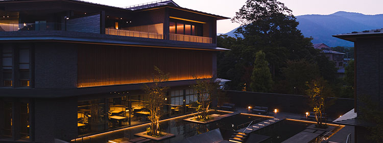 函館・湯の川温泉 ホテル万惣