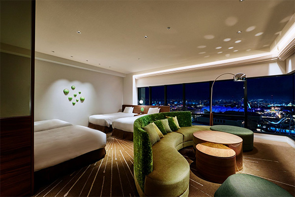 ユニバーサル・スタジオ・ジャパンのオフィシャルホテルホテル ユニバーサル ポート、ホテル ユニバーサル ポート ヴィータにてパークの人気者、ミニオンたちがクリスマスの装い