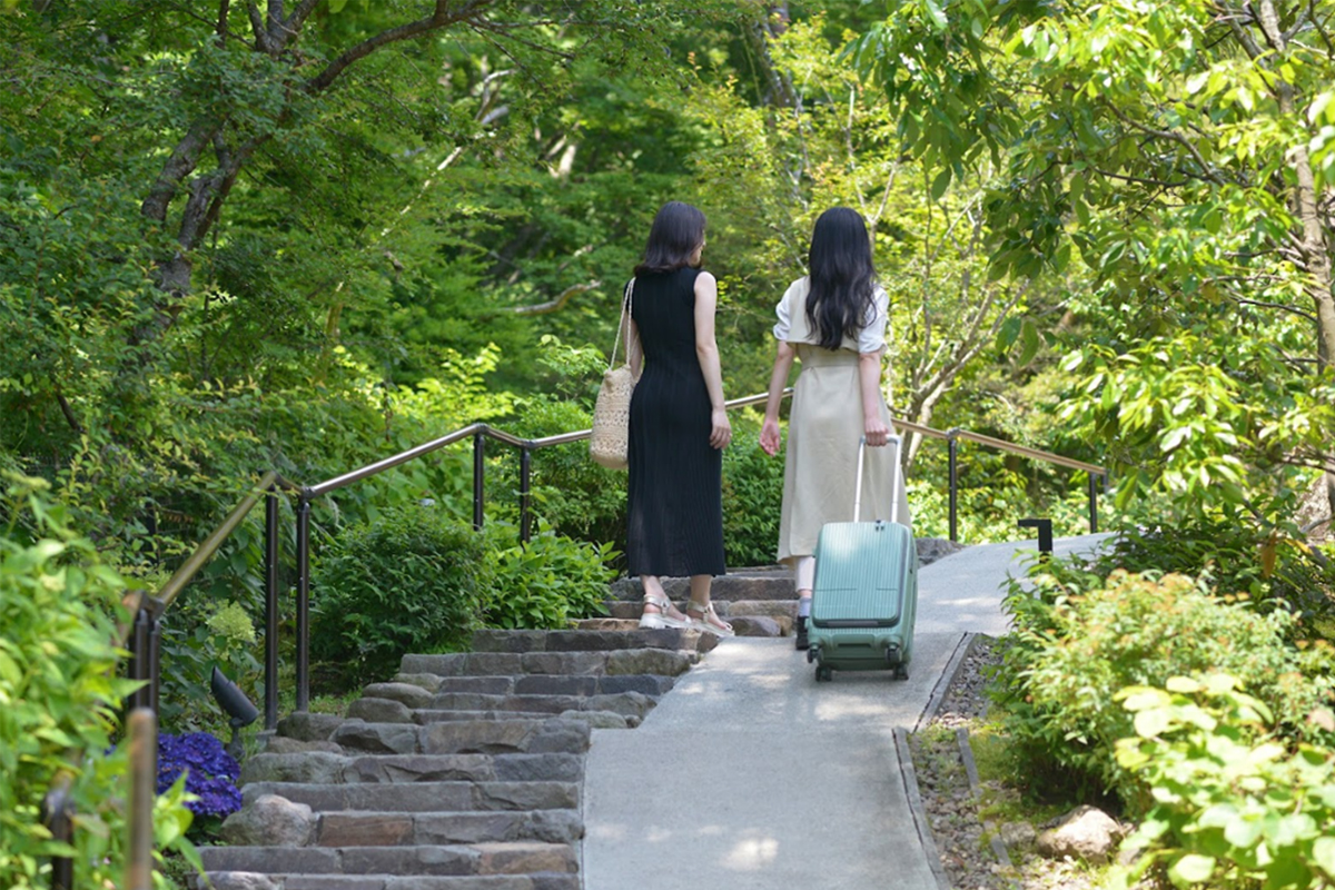 この夏は、整えてから遊ぶ、花咲くはなをり 夏の支度旅